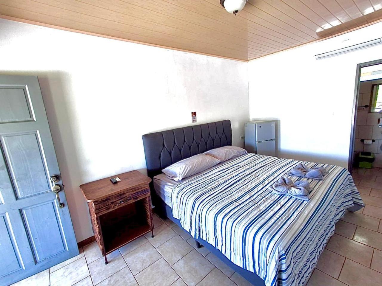 Hotel Cabinas El Tecal Увита Екстериор снимка
